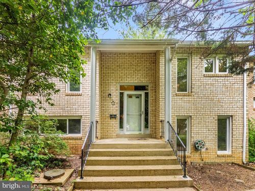 3 Guy Ct, ROCKVILLE, MD, 20850-3148 | Card Image