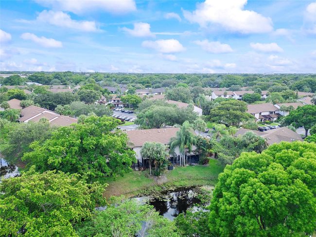 4306 Carambola Cir N, Townhouse with 2 bedrooms, 3 bathrooms and null parking in Coconut Creek FL | Image 29