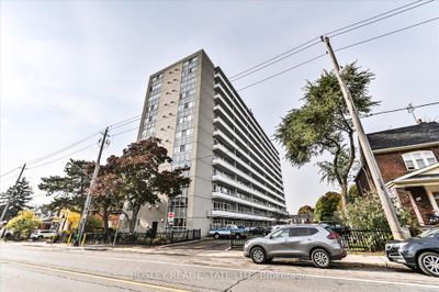 807 - 580 Christie St, Condo with 1 bedrooms, 1 bathrooms and 1 parking in Toronto ON | Image 1