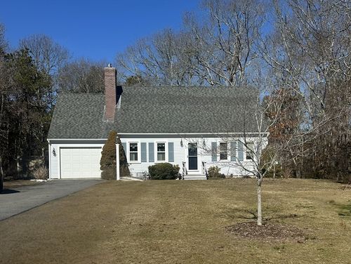 19 Tiller Dr, East Falmouth, MA, 02536-4957 | Card Image