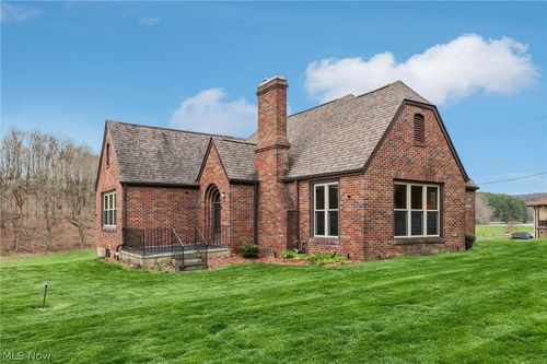 15369 Old Lincoln Hwy, East Liverpool, OH, 43920-9785 | Card Image