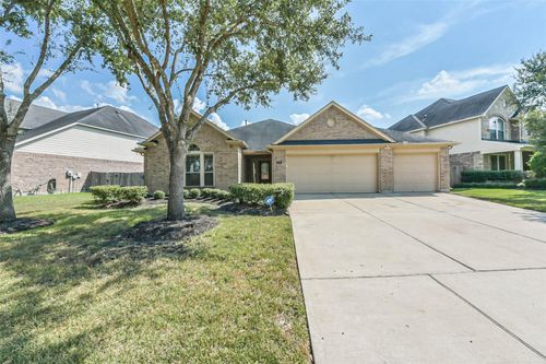 13010 Gentle Water Dr, Houston, TX, 77044-1206 | Card Image