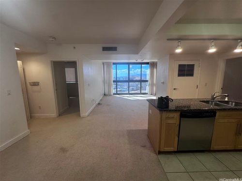 1508-600 Queen St, Honolulu, HI, 96813-5175 | Card Image