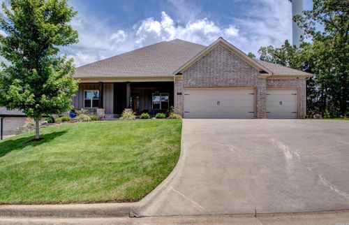 88 Falstone Dr, Little Rock, AR, 72223-8042 | Card Image