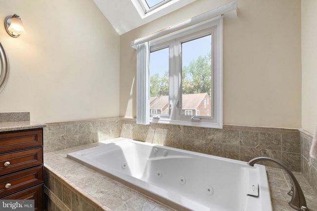 301 Fox Run, Townhouse with 3 bedrooms, 3 bathrooms and null parking in EXTON PA | Image 21