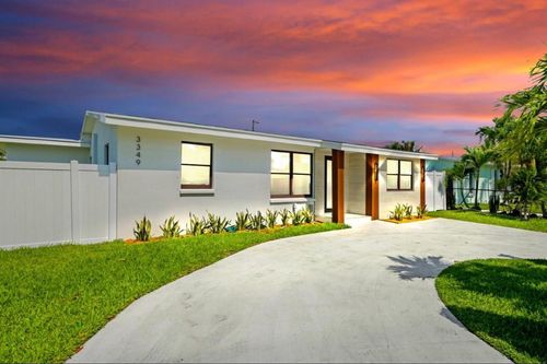 3349 El Vedado Court, West Palm Beach, FL, 33405 | Card Image