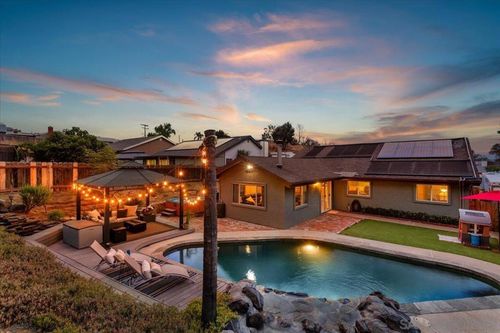 8677 Via Del Luz, El Cajon, CA, 92021 | Card Image