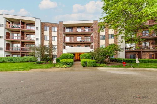 4q-1500 Harbour Dr, Wheeling, IL, 60090-5441 | Card Image