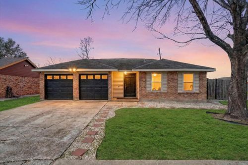 4702 Croker Ridge Rd, Houston, TX, 77053-3340 | Card Image