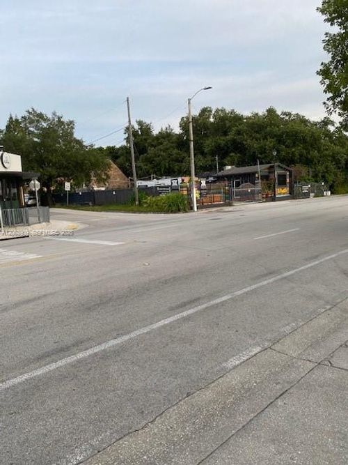 6010 Ne 2nd Ave, Miami, FL, 33137 | Card Image