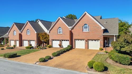 2423 Queens Lace Trl, Chattanooga, TN, 37421-1842 | Card Image