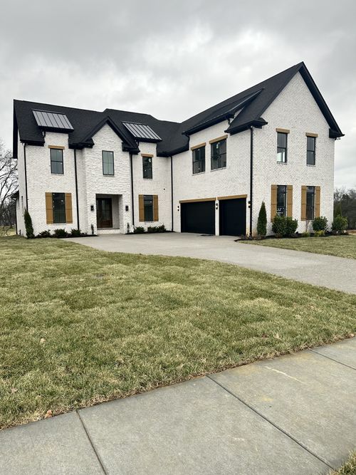 225 Bellsford Rd, Gallatin, TN, 37066-5162 | Card Image