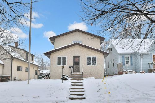 1952 Mckinley St Ne, Minneapolis, MN, 55418-4817 | Card Image