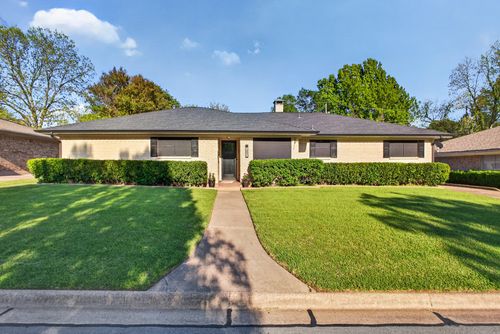 1907 Wes Hardin Circle, Bonham, TX, 75418 | Card Image