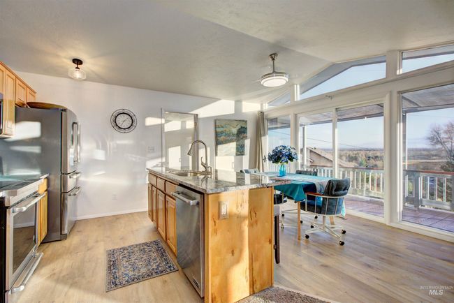 4420 N Ginzel St, House other with 4 bedrooms, 4 bathrooms and 3 parking in Boise ID | Image 9