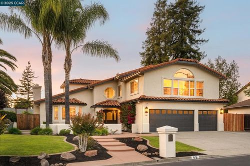 46 Saint Mark Ct, Danville, CA, 94526-5327 | Card Image