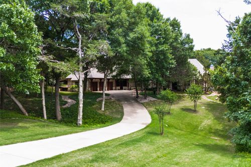 2306 Autumn Run Ct, Cedar Hill, TX, 75104-1001 | Card Image