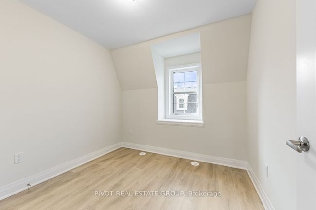 21 Kennisis Way, House attached with 3 bedrooms, 3 bathrooms and 1 parking in Vaughan ON | Image 21