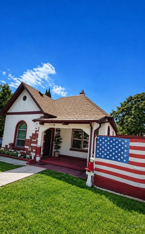 820 E 7th St, Pueblo, CO, 81001-3519 | Card Image