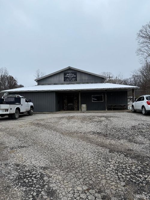 510 S Old Patoka Rd, Patoka, IN, 47666-9001 | Card Image