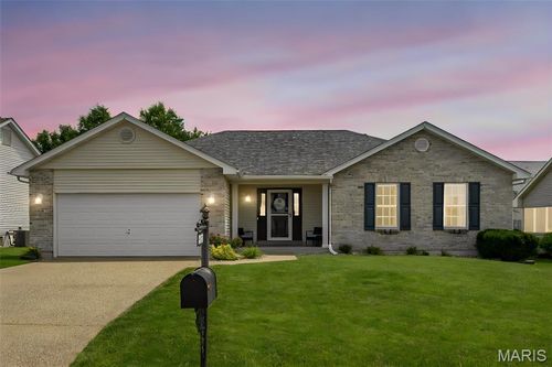 2358 Hidden Deer Dr, O Fallon, MO, 63368-7192 | Card Image