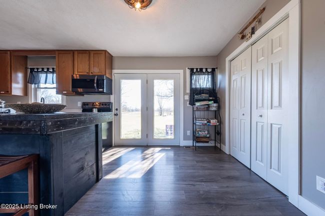 8113 Ky Highway 259 N, House other with 3 bedrooms, 1 bathrooms and null parking in Bee Spring KY | Image 19