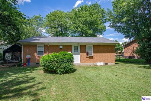 77 Tall Oak Ct, Elizabethtown, KY, 42701-8894 | Card Image