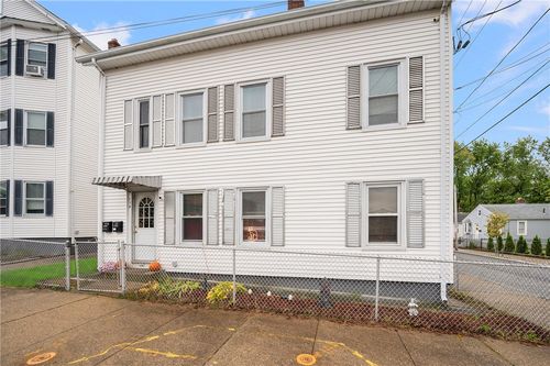 114 Lawn Ave, Pawtucket, RI, 02860-3571 | Card Image