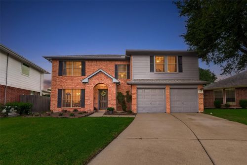 16906 Fairway Glen Ln, Sugar Land, TX, 77498-4684 | Card Image