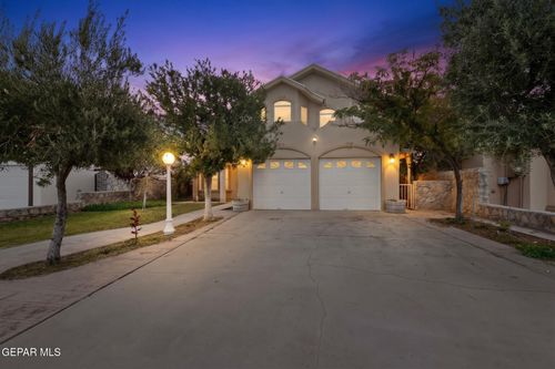 12584 Twin Leaf Dr, El Paso, TX, 79928-5837 | Card Image
