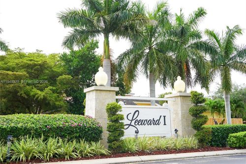 3334 Ne 3rd Dr, Homestead, FL, 33033-7133 | Card Image