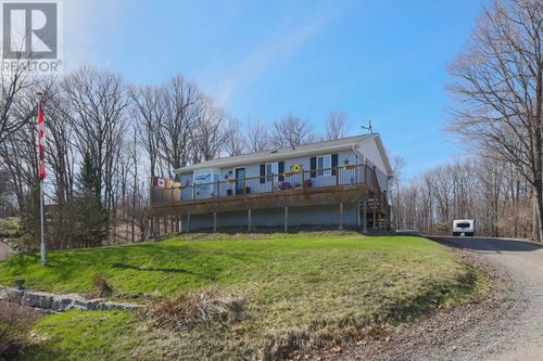 1513B Whelan Rd, Renfrew, ON, K7V3Z7 | Card Image