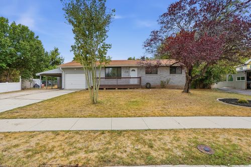 5276 S Huntington Cir, Taylorsville, UT, 84129-3001 | Card Image