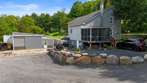 753 Lower Cherry Valley Rd, Stroudsburg, PA, 18360-6808 | Card Image