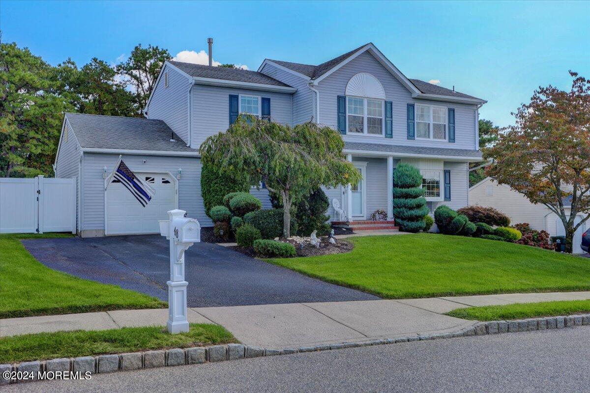 Gladiola Dr, Howell, NJ 07731