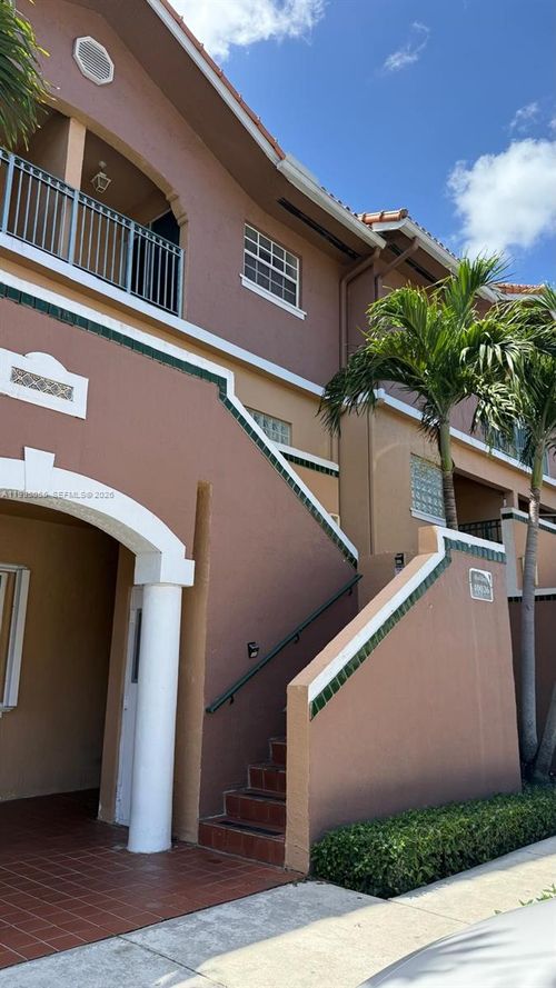 6-10026 Hammocks Blvd, Miami, FL, 33196-4711 | Card Image