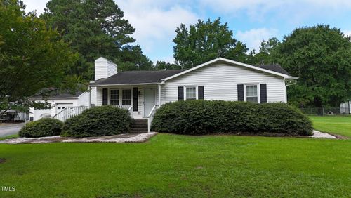 2229 Lizard Lick Rd, Zebulon, NC, 27597-8623 | Card Image
