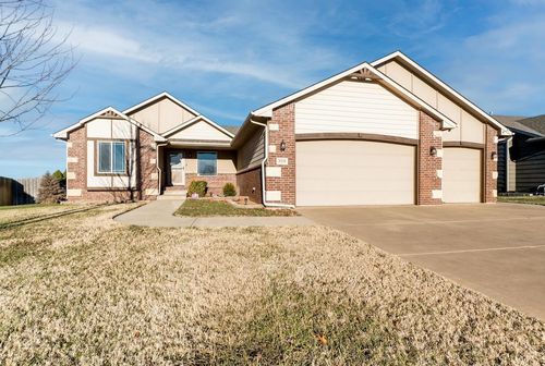 3219 N Emerson St, Derby, KS, 67037-8543 | Card Image