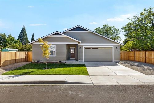 1865 Gabriel Way, Medford, OR, 97501-4154 | Card Image