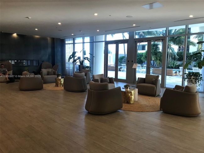 UNIT-2410 - 488 Ne 18 Th St, Condo with 3 bedrooms, 4 bathrooms and null parking in Miami FL | Image 26