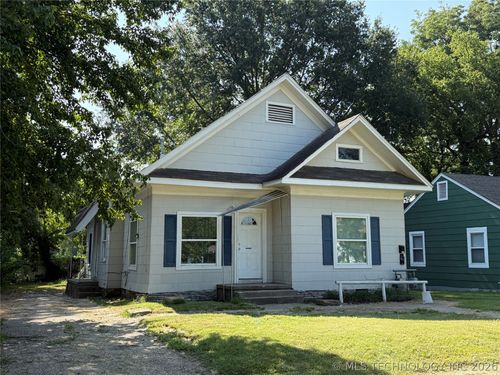 810 N K St, Muskogee, OK, 74403-2264 | Card Image