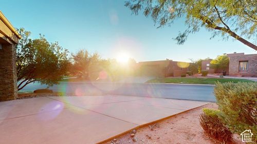 26-2255 N Tuweap Dr, St. George, UT, 84770-5300 | Card Image