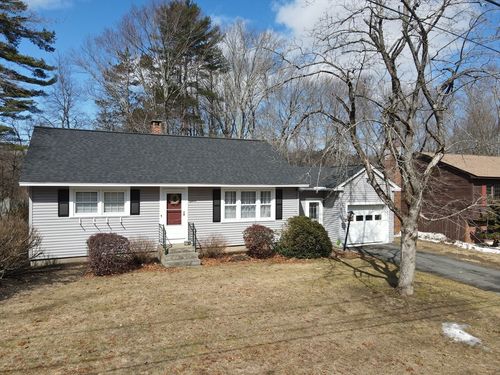 18 Lillian St, Greenfield, MA, 01301-1144 | Card Image