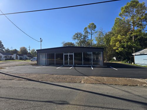 217 N Main St, Mount Pleasant, TN, 38474-1364 | Card Image