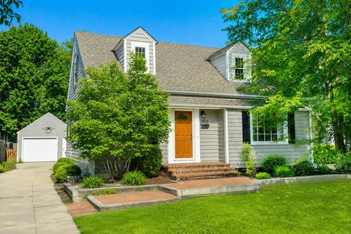 4943 N Diversey Boulevard, Whitefish Bay, WI, 53217 | Card Image