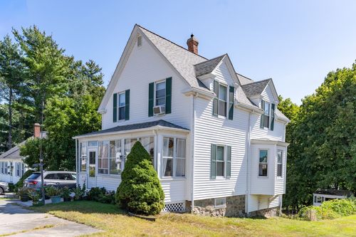 18 High St, Saugus, MA, 01906-3618 | Card Image