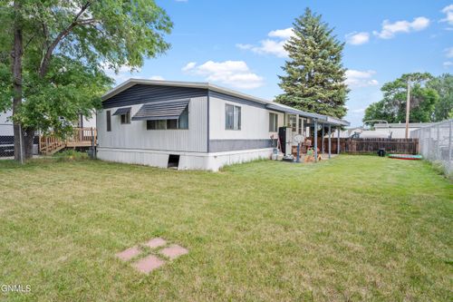 140 New Jersey St, Bismarck, ND, 58504-6765 | Card Image