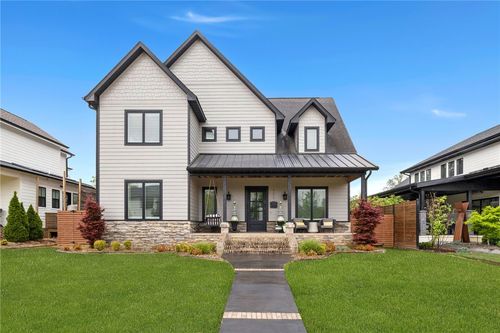 722 Ne 2nd St, Bentonville, AR, 72712-5407 | Card Image