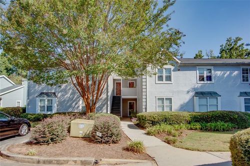 72 Sutton Pl, Avondale Estates, GA, 30002-1565 | Card Image