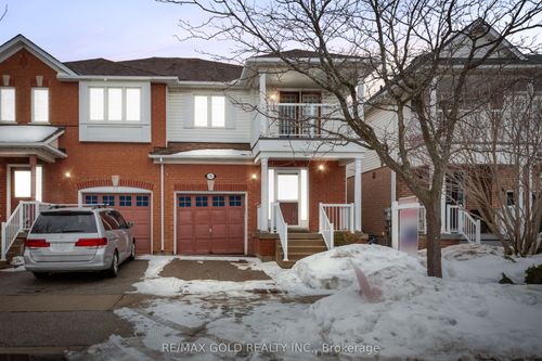 70 Livingston Rd, Milton, ON, L9T6B6 | Card Image